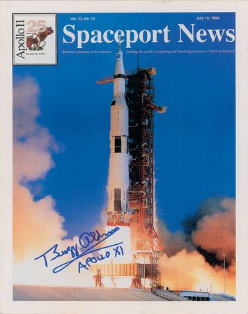 Lot #485 Buzz Aldrin Spaceport News - Image 3