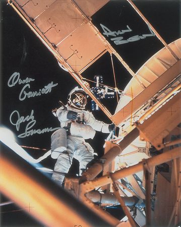 Lot #550 Skylab 3 and 4 Signed Photographs - Image 1