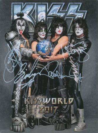 Lot #786  KISS - Image 3