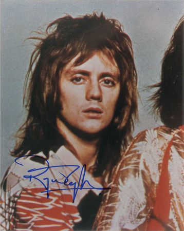 Lot #1057 Queen: May and Taylor Signed Photographs - Image 1