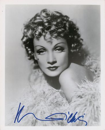 Lot #1007 Marlene Dietrich Signed Photographs - Image 1