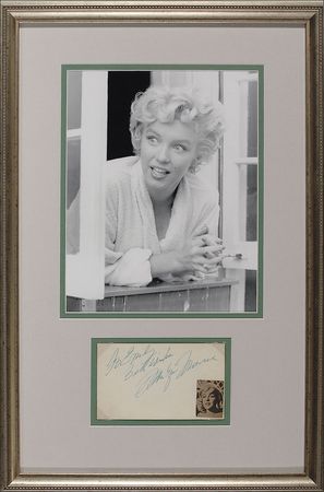 Lot #859 Marilyn Monroe Signature - Image 1