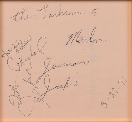 Lot #695 Jackson Five: Superb 1971 signatures of the Jackson 5 - Image 2