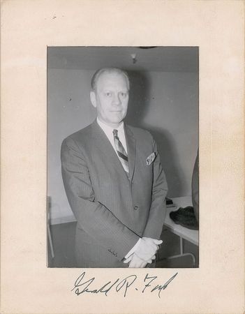 Lot #106 Gerald Ford Signed Photograph - Image 1