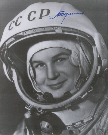 Lot #537 Sally Ride and Valentina Tereskhova Signed Photographs - Image 2