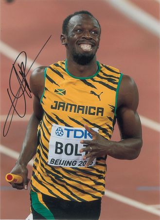 Lot #992 Usain Bolt Signed Photographs - Image 2