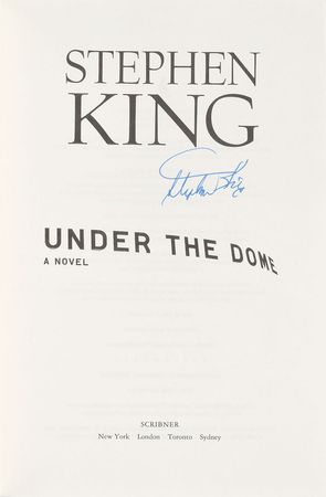 Lot #628 Stephen King Book - Image 1
