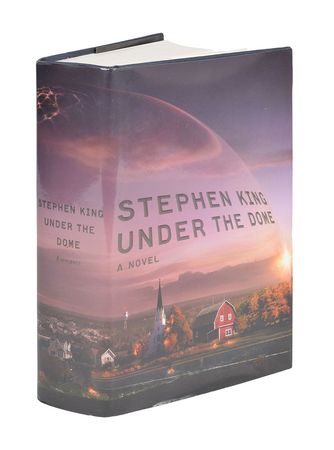 Lot #628 Stephen King Book - Image 2