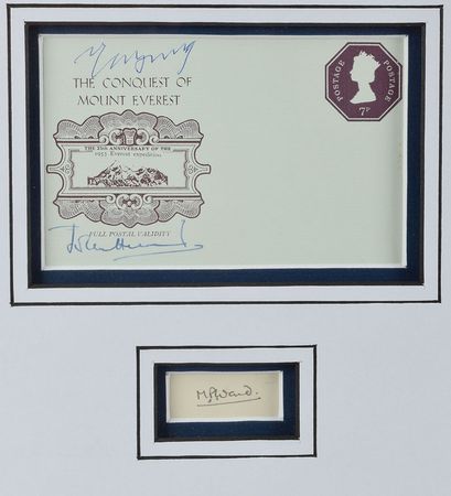 Lot #354 Mt. Everest Display - Image 2