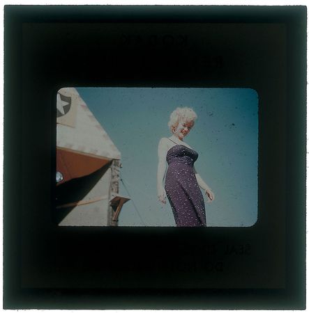 Lot #798 Marilyn Monroe: Kodachrome candids of Marilyn's USO show - Image 3