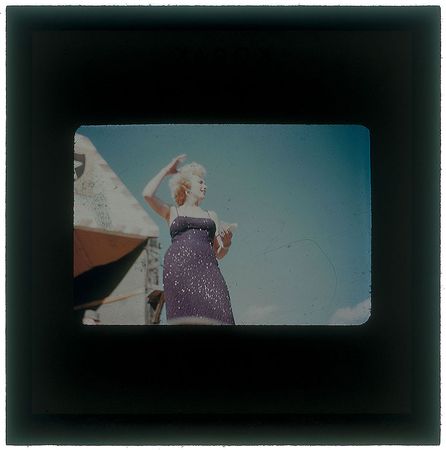 Lot #798 Marilyn Monroe: Kodachrome candids of Marilyn's USO show - Image 8