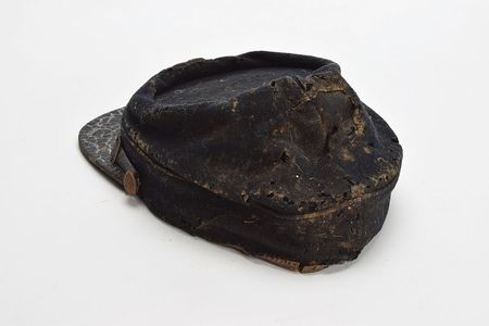 Lot #296 Civil War 33rd Massachusetts Infantry Officer's Kepi Officer'S Kepi - Image 4