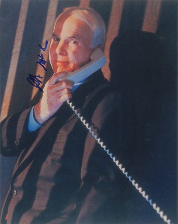 Lot #266 Republicans Signed Photographs - Image 1
