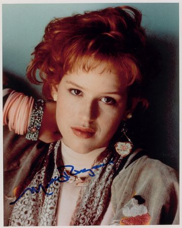 Lot #929  1980s Actresses - Image 4