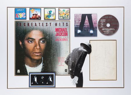 Lot #637 Jackson 5 Signatures - Image 1