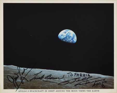 Lot #385 Apollo 8: Fully signed 'Earthrise' lithograph from the first crew to travel to the moon - Image 1