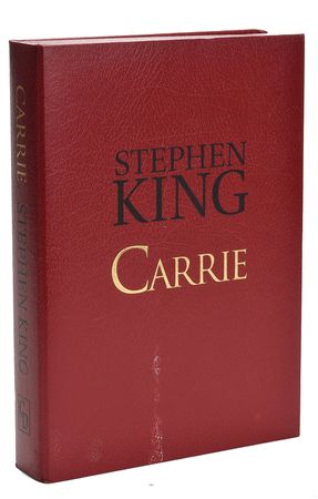 Lot #556 Stephen King Book - Image 3