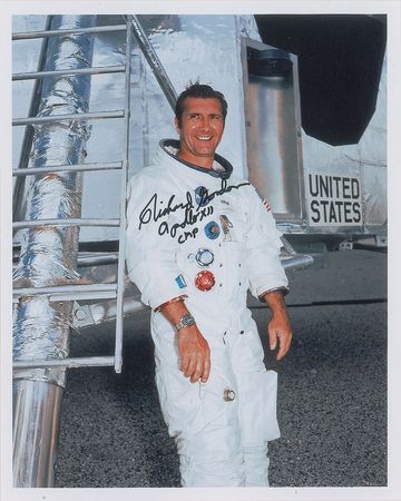 Lot #4372 Richard Gordon Signed Statement and Photograph - Image 1