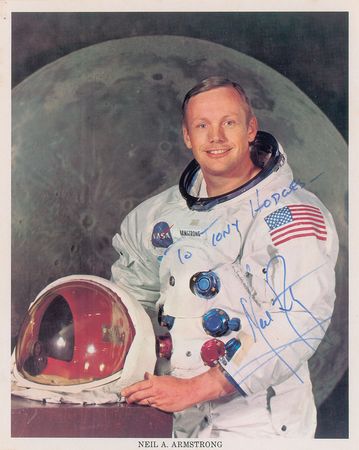 Lot #4252  Moonwalkers Group of (9) Signed Photographs - Image 3