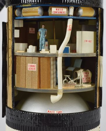 Lot #4153  Skylab Model - Image 4