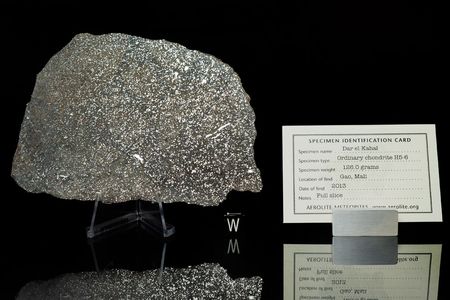 Lot #4011  Dar El Kahal Meteorite Slice - Image 2