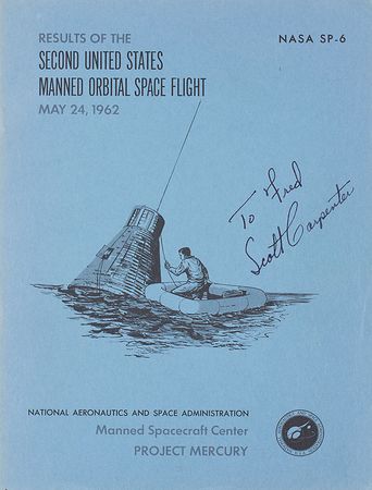 Lot #4075 Scott Carpenter Signed Mercury Flight Report and Photograph - Image 1