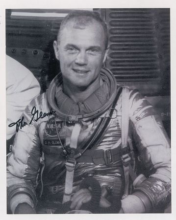 Lot #4094  Mercury Program Signed Photographs - Image 2