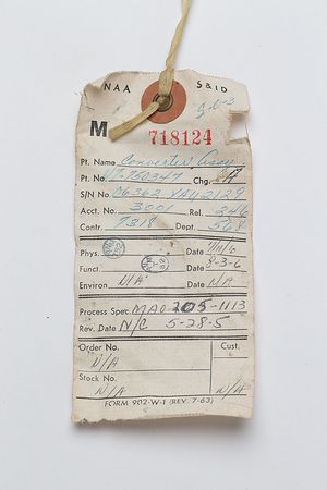 Lot #4226  Apollo Spacecraft DC Power Convertor - Image 3