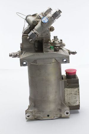 Lot #4203  Saturn V 3rd Stage S-4B Hydraulic Pump - Image 2