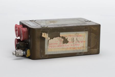 Lot #4170  Apollo CM Earth Landing Sequence Controller - Image 4