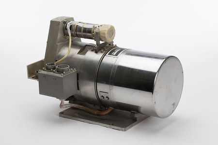 Lot #4212  Apollo CM Flight Simulator Repeater - Image 2