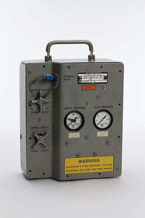 Lot #4223  Apollo Leak Calibrator - Image 1