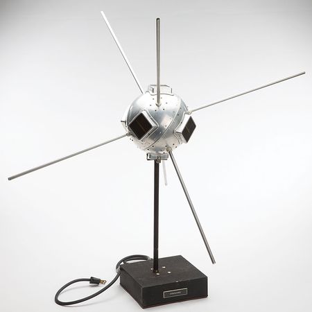 Lot #4141  Bell Labs Vanguard Satellite Model - Image 1