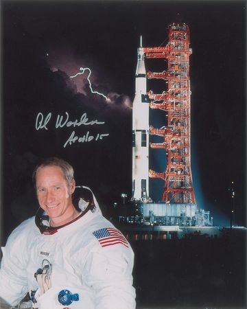 Lot #476 Apollo Astronauts Signed Photographs - Image 1