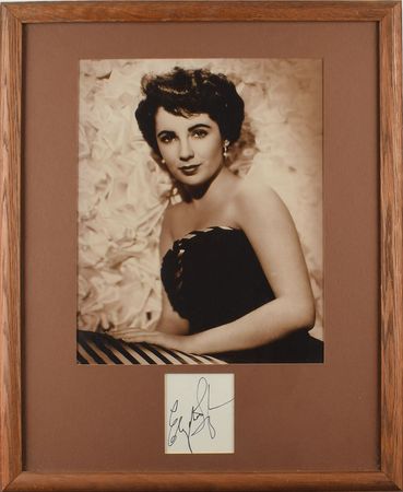 Lot #761 Elizabeth Taylor Signature - Image 1