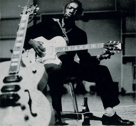 Lot #5238 John Lee Hooker Signed Program Cover and Page - Image 3