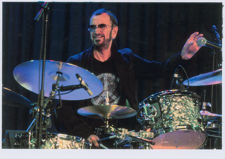 Lot #5069 Ringo Starr's Peace T-shirt - Image 2