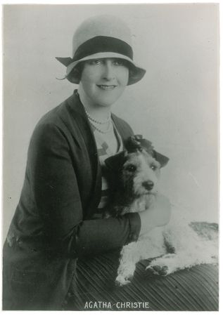 Lot #486 Agatha Christie: Agatha Christie's recommended reading—