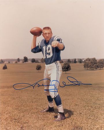 Lot #938 Johnny Unitas Signed Photographs - Image 2
