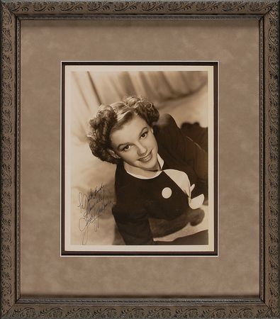 Lot #691 Judy Garland: Amazing portrait of Garland from Ziegfeld Girl - Image 1