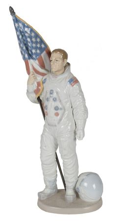 Lot #422 Apollo 11: Aldrin and Collins Statue - Image 1