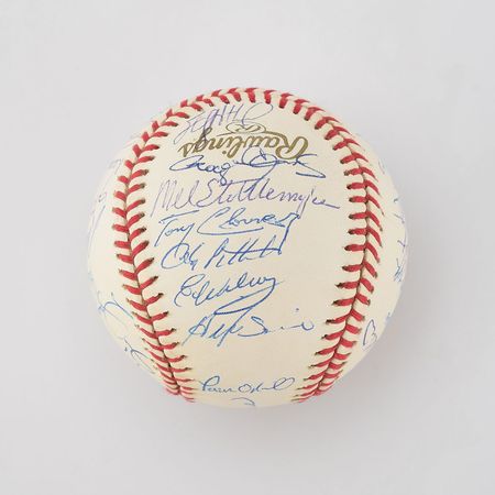 Lot #8262  2001 New York Yankees American League Champions HIGH GRADE Team Signed Baseball with 28 Signatures including Jeter - Image 3
