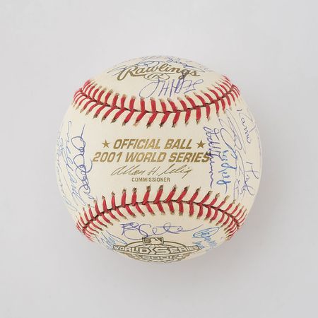 Lot #8262  2001 New York Yankees American League Champions HIGH GRADE Team Signed Baseball with 28 Signatures including Jeter - Image 6