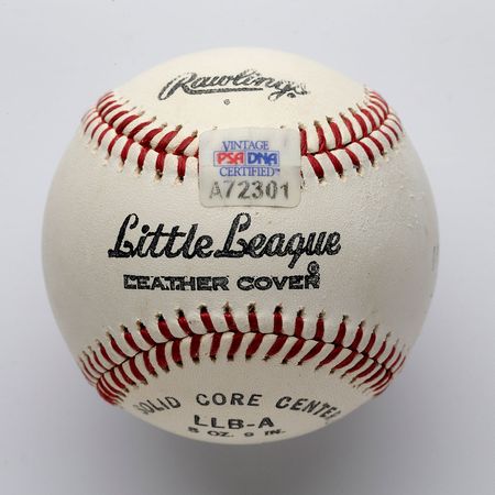 Lot #8266 Mickey Mantle, Roger Maris, and Whitey Ford Multi-Signed Baseball - Image 6