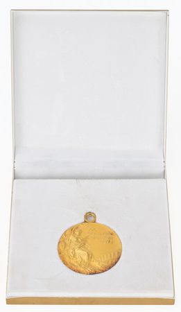 Lot #8489  Munich 1972 Summer Olympics Gold Winner?s Medal with Box - Image 3