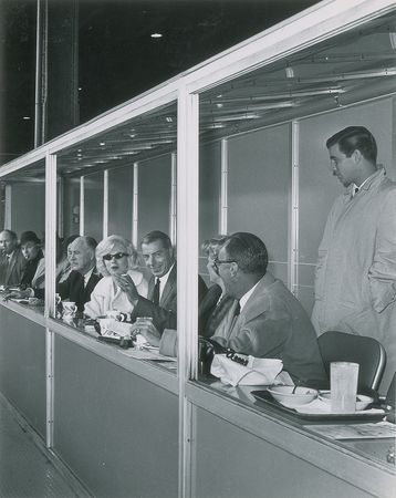 Lot #695 Marilyn Monroe and Joe DiMaggio - Image 1