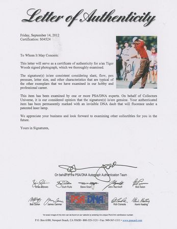 Lot #852 Tiger Woods Signed Photograph - Image 2