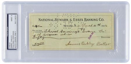 Lot #174 Annie Oakley (PSA/DNA MINT 9): 
