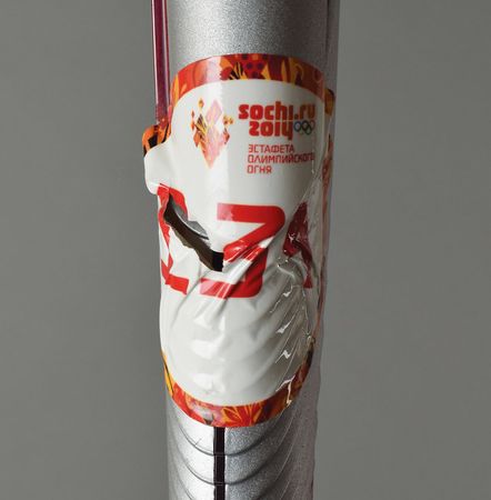 Lot #3147  Sochi 2014 Winter Olympics Torch - Image 3