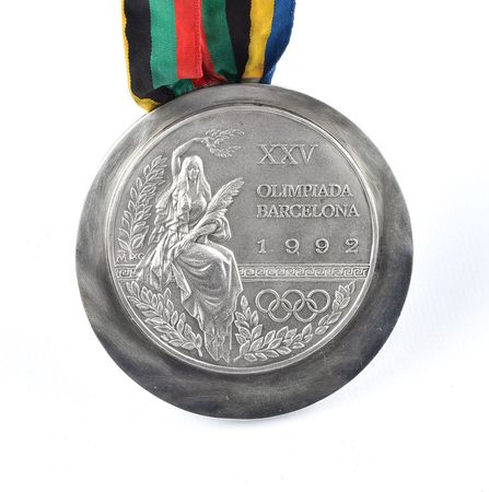 Lot #3123  Barcelona 1992 Summer Olympics Silver Winner's Medal with Pin - Image 3